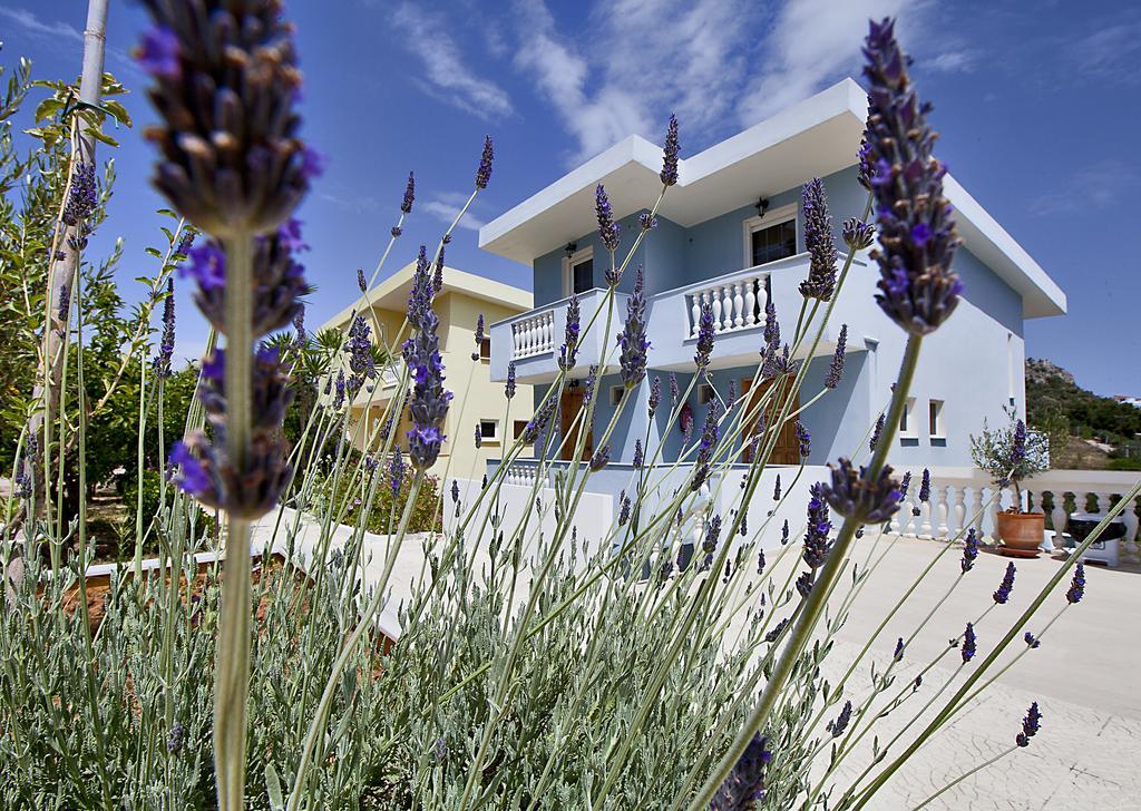 Meraki Apartments And Studios Tolo Exterior photo