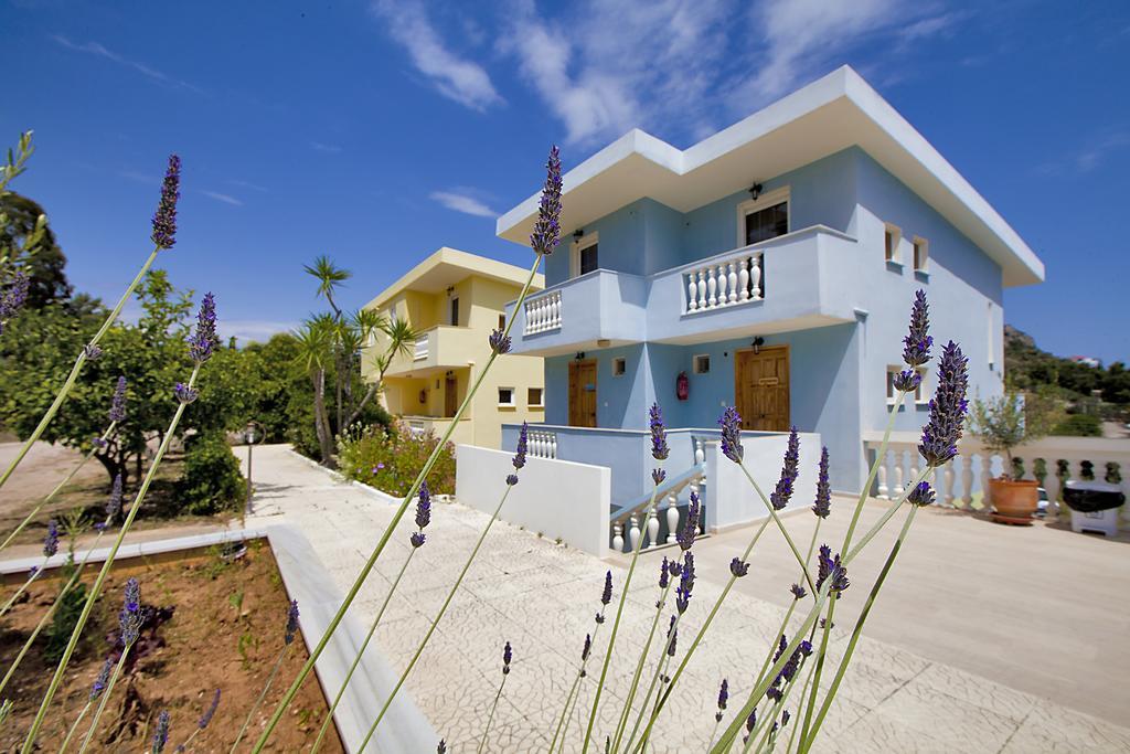 Meraki Apartments And Studios Tolo Exterior photo