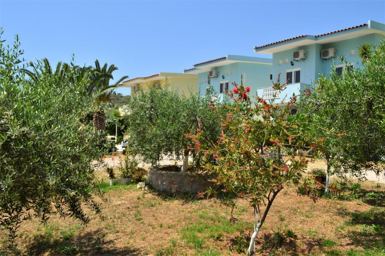 Meraki Apartments And Studios Tolo Exterior photo